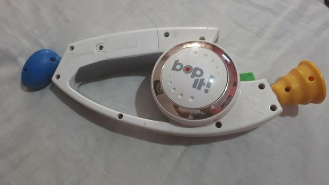 Bop it