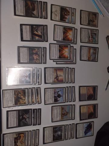 Deck de magic muito bom e novo