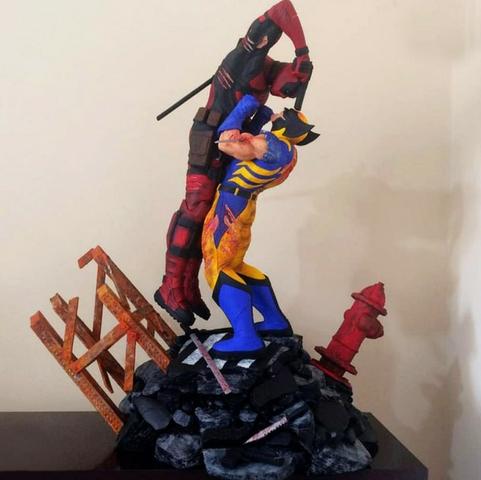 Diorama Deadpool VS Wolverine, action figure, colecionável