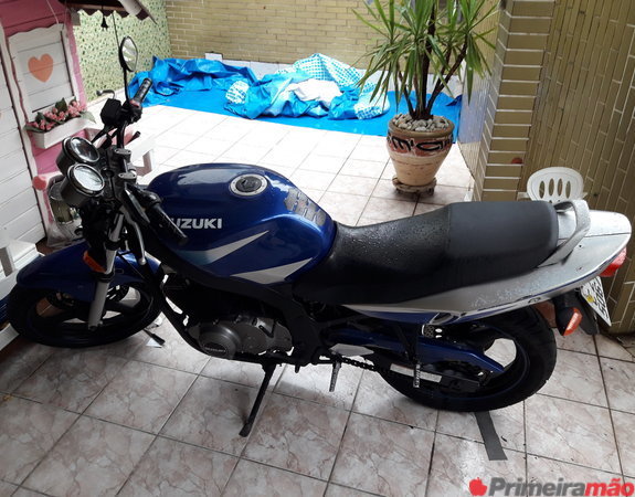 GS 500 E