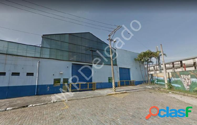 Galpão com 2500 m2 em São Paulo - Belenzinho por 7.5