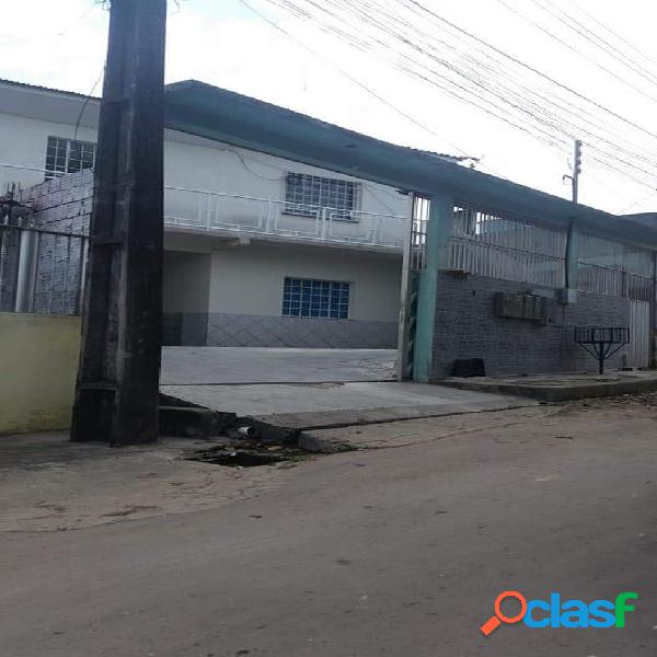 Vendo excelente casa duplex no Beija Flor Flores - Manaus