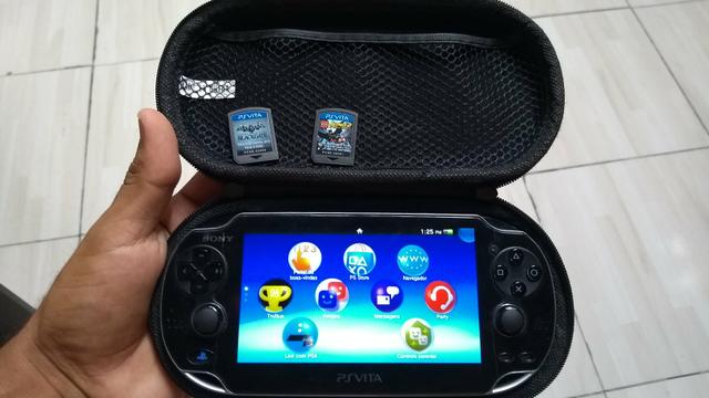 Psvita com carregardor venda ou troca !!