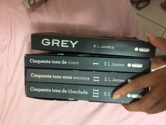 Box cinquenta tons + 1 Grey (também da saga)