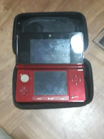 3ds vermelho com 8 jogos