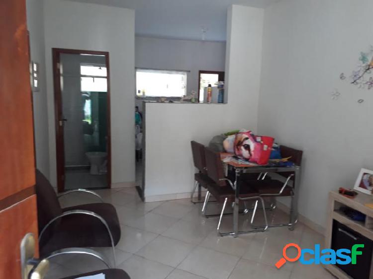 Casa com 2 dorms em São Gonçalo - Arsenal por 150 mil à