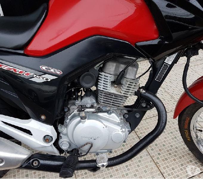 Honda Cg 150 Fan Esdi 2015, parcelo no cartão, financio e