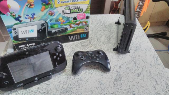 Wii U Completo + Pro Controle + 5 Jogos