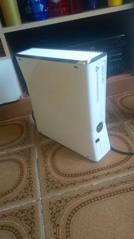 Xbox Live 360 Slim - Cor Branco