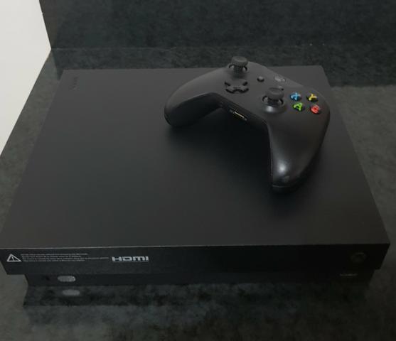 Xbox One X 1T 4K