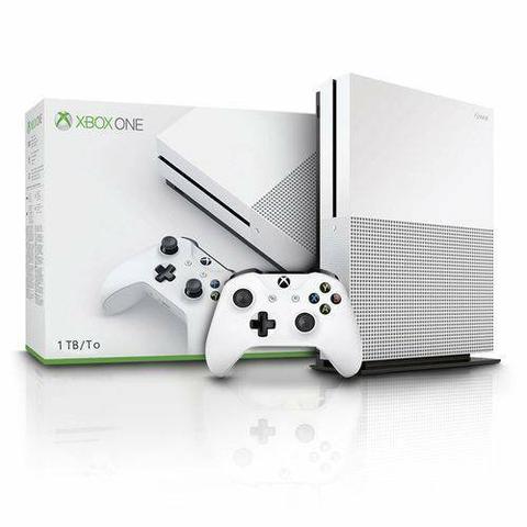 Xbox one s 1tb (lacrado na caixa)