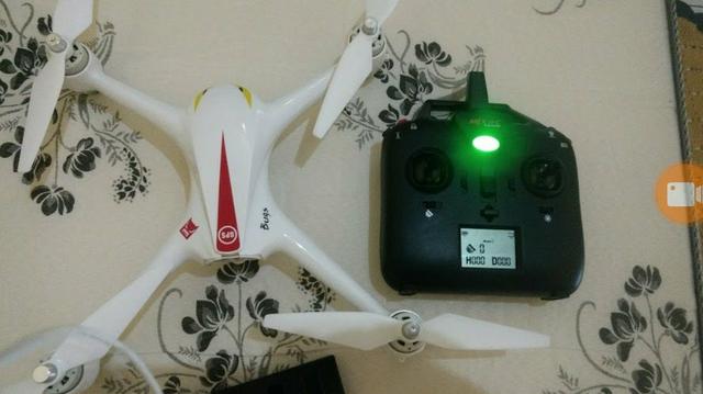Drone com GPS câmera