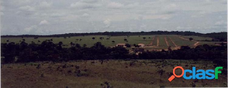 Fazenda em Capinópolis -,,, por 12.6 milhões à venda