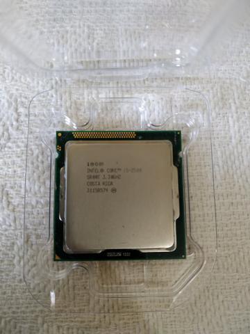 Intel® Core? i Cache de 6M, até 3,70 GHz