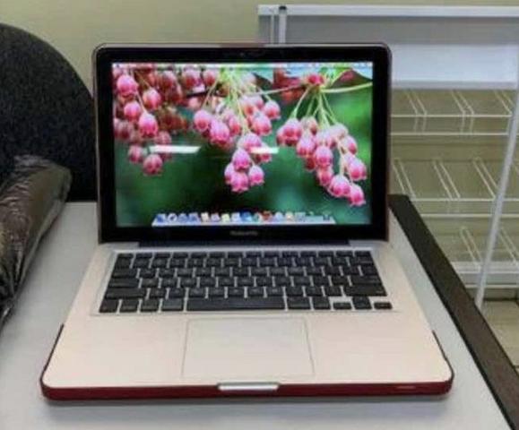 Macbook Pro 13 Polegadas - Final de  - Intel core i5 -