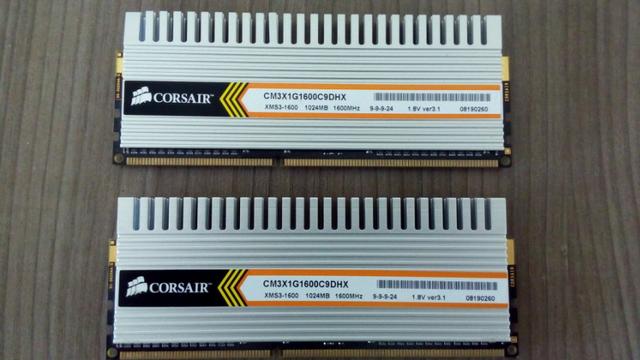 Memórias Corsair DDR MHZ 2GB (2X1gb) Novas
