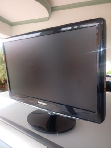 Monitor Samsung de 22 polegadas LCD