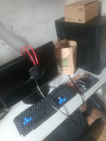 Pc Completo, 500 GB, placa de vídeo AMD, 4 ram, Windows 8,