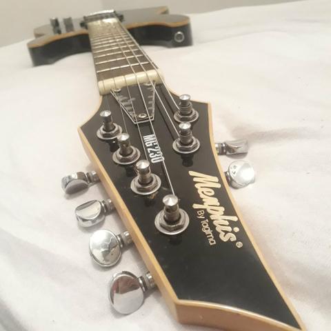 Guitarra Preta - Tagima Memphis MG230