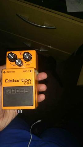 Pedal boss ds1 distorção V/T