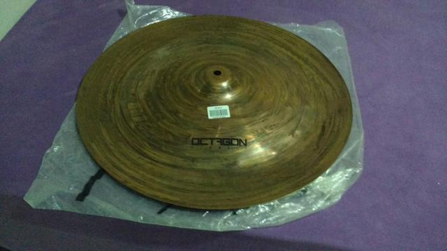 Prato China Octagon Groove 18"