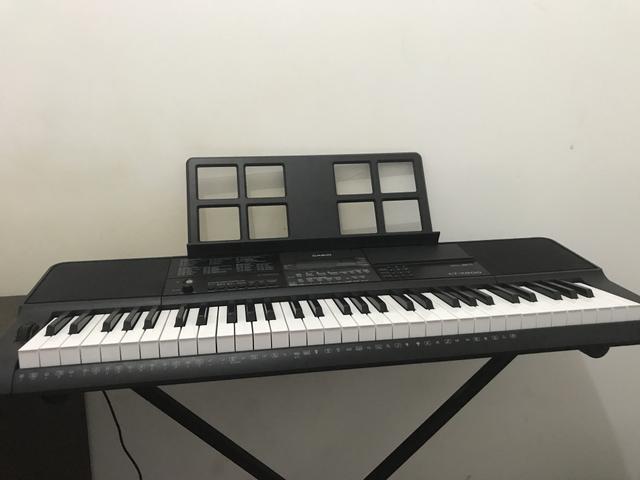 Teclado CASIO CT-X800