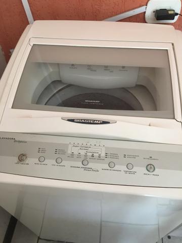 Máquina de lavar em perfeito estado