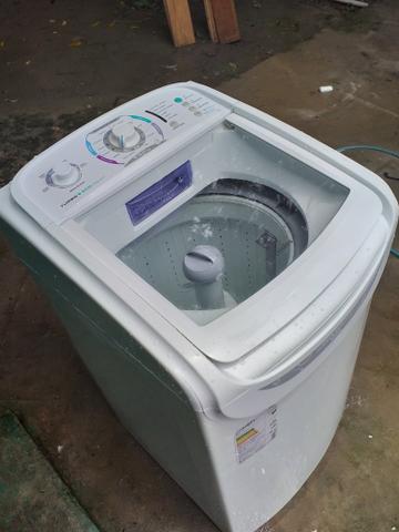 Vendo máquina de lavar Electrolux8 kilos