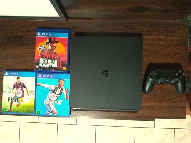 Playstation 4 Slim 1Tb