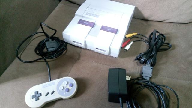 Super nintendo vendo ou troco