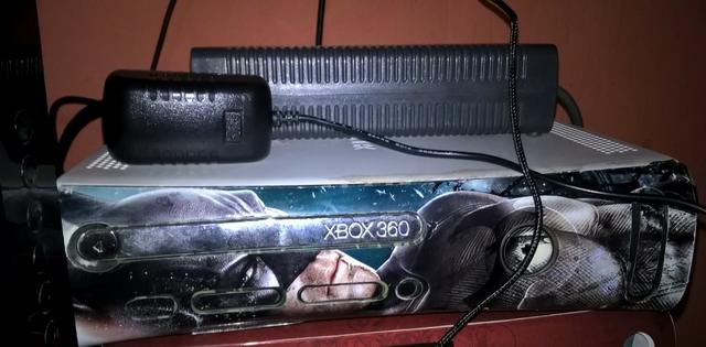 Xbox360 fat com hd 500gb lotado de jgs rgh