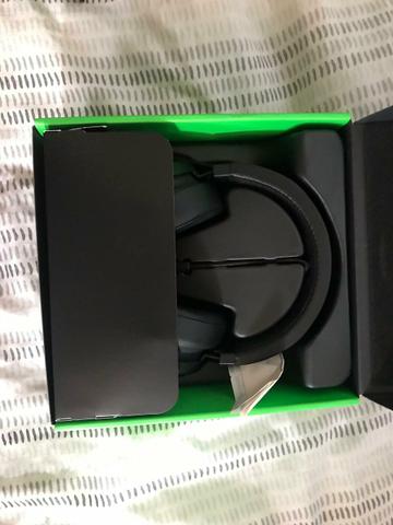 Fone de ouvido razer