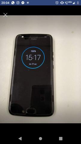 Vendo moto x4 novo zerado com apenas 5 mês de uso aceito