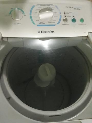 Máquina de lavar Electrolux 12kg 