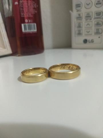 Alianças em ouro 18k