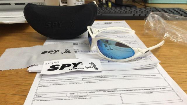 Oculos spy zero nem um mes de uso sem risco nenhum