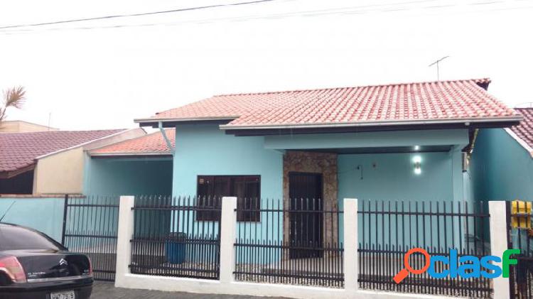 Casa com 4 dorms em Penha - Centro por 500 mil à venda