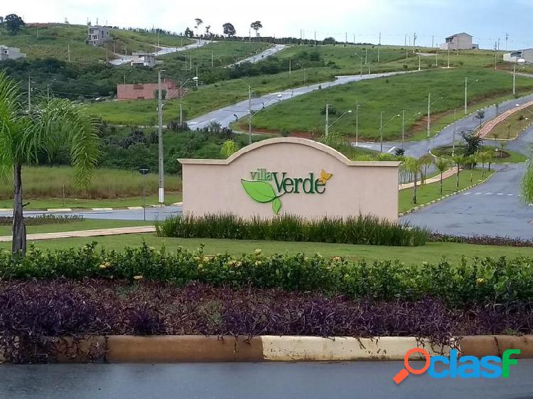 Terreno com 140 m2 em Bragança Paulista - Condomínio Villa