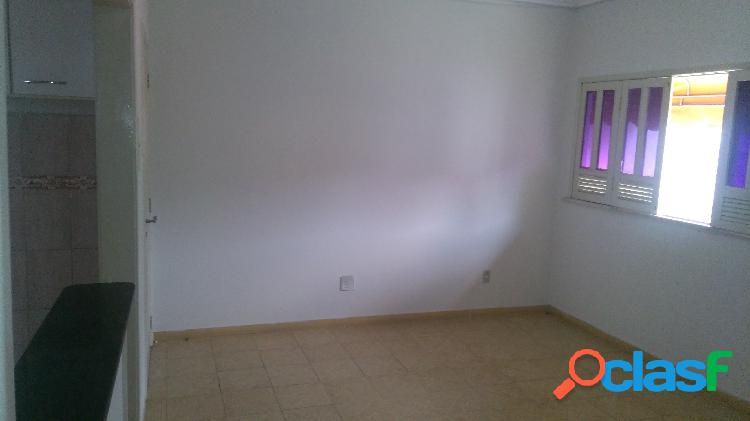 Vendo apartamento 2 quartos Conjunto Tambau - Manaus