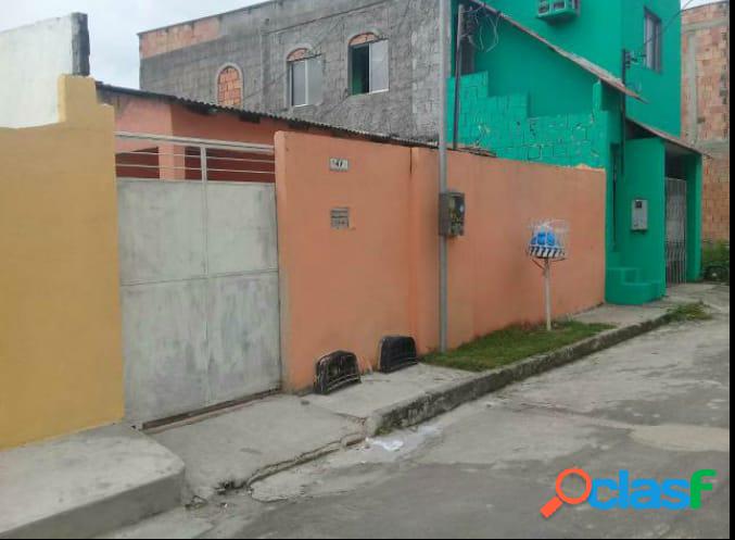 Vendo otima casa no Flores loteamento Santa Cruz - Manaus