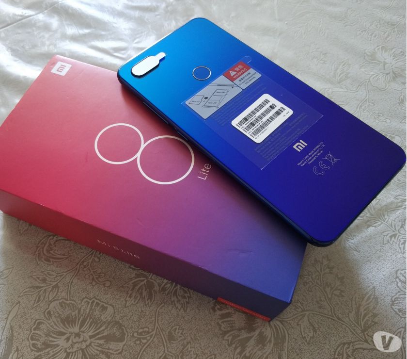 Xiaomi Mi 8 Lite de 64GB Azul novo lacrado na caixa