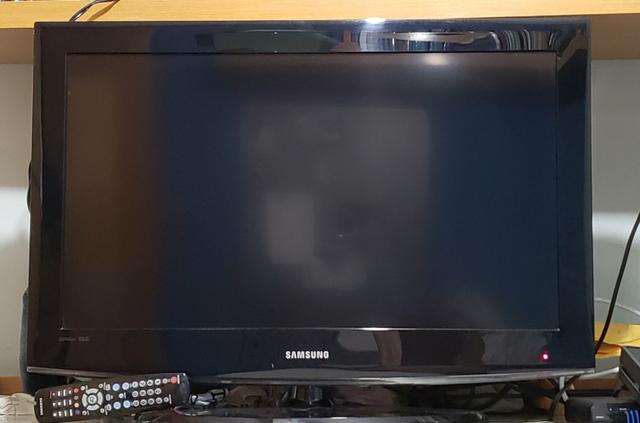 TV Samsung LCD