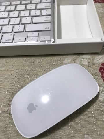 Teclado e mouse Apple