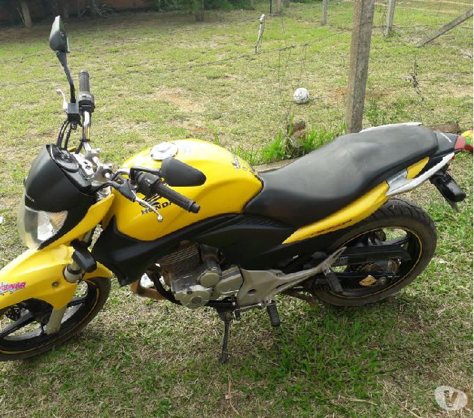 Vendo cb 300 ano 2012