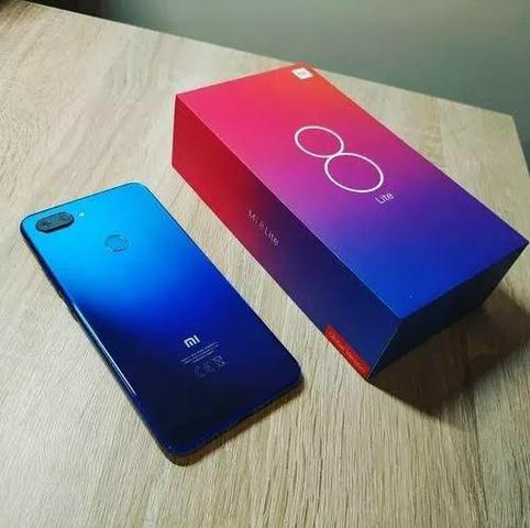 Xiaomi Mi 8 Lite azul