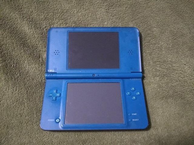 Nintendo DSI XL