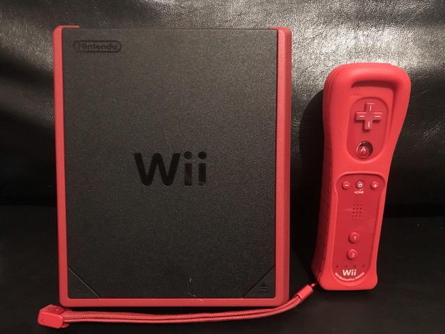 Nintendo Wii Red / 8GB