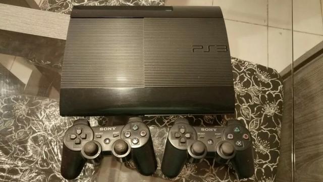 PLaystation 3 ps3 super slim + 3 jogos