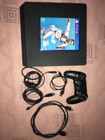 PS4 Slim