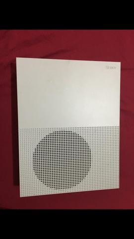 Xbox one s 1 tb v/t